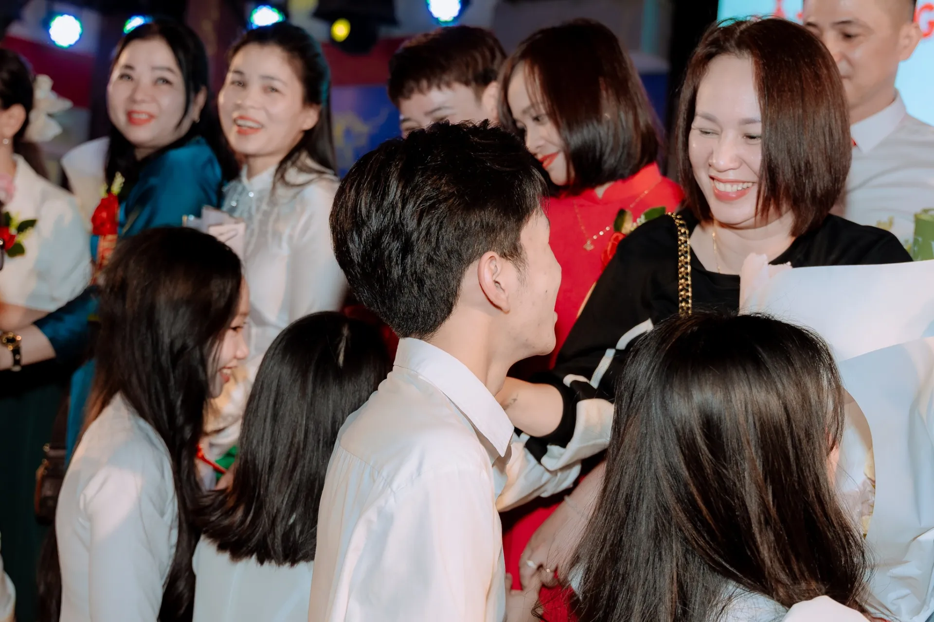 Nhấn vào ảnh để phóng to 18